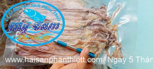 Mực Khô 18/20 con