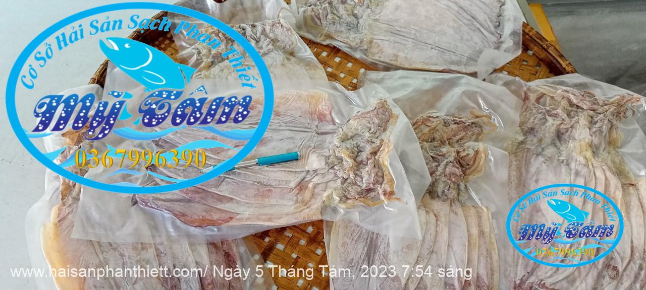 Muc Kho 6 8 Con  Phu Quy  Phan Thiet Muc Kho 6 8 Con  Phu Quy  Phan Thiet