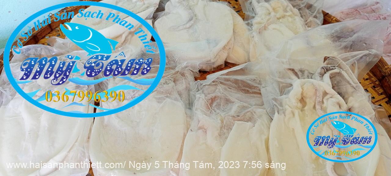 Muc La 1 Nang 3 Con 1kg Muc La 1 Nang 3 Con 1kg