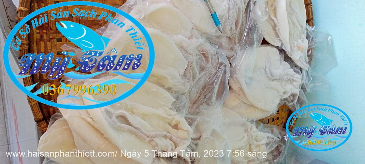 Muc La 1 Nang 3 Con 1kg Mực 1 nắng (mực lá size 3 con)