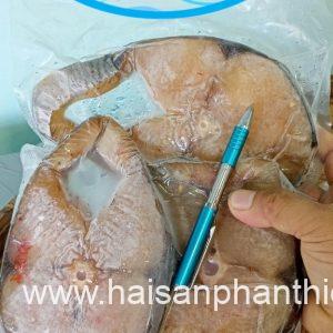 Ca Thu 1 Nang Thac Lat