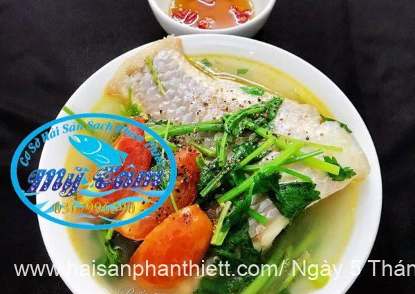 Ca Nhong Huong Mot Nang Phi Le